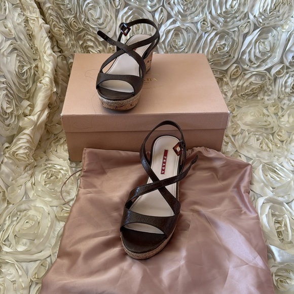 Prada Brown Leather Strappy Wedge Sandals HARDLY WORN! size 37 - Picture 3 of 11